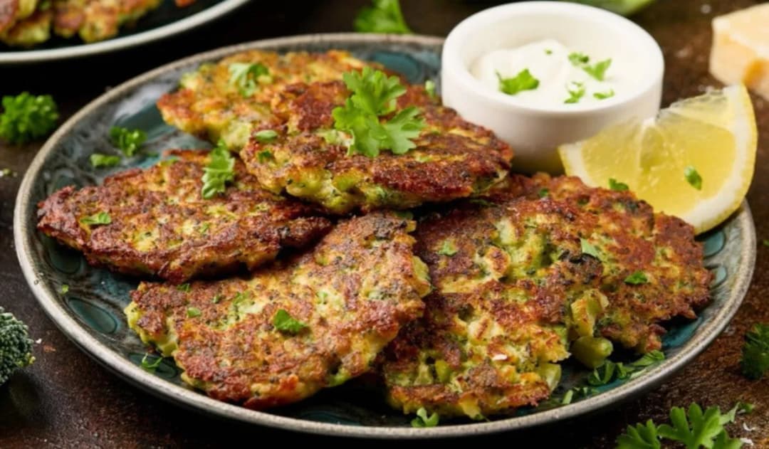 Co do placków z cukinii? Sprawdzone przepisy, które zachwycą smakoszy