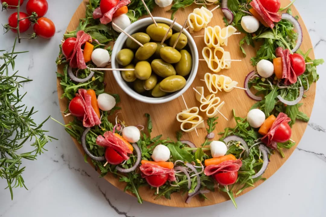 Gdzie kupić przekąski na imprezę? Sprawdź najlepsze opcje online